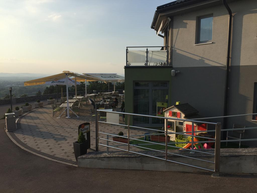 Wellness Pension Inovec Jalsove Екстер'єр фото