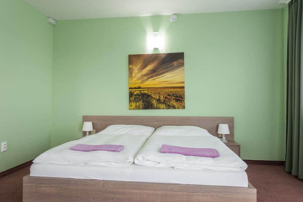 Wellness Pension Inovec Jalsove Екстер'єр фото