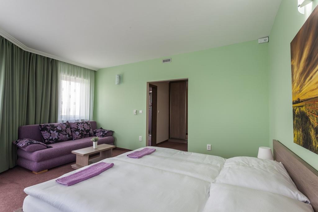 Wellness Pension Inovec Jalsove Екстер'єр фото